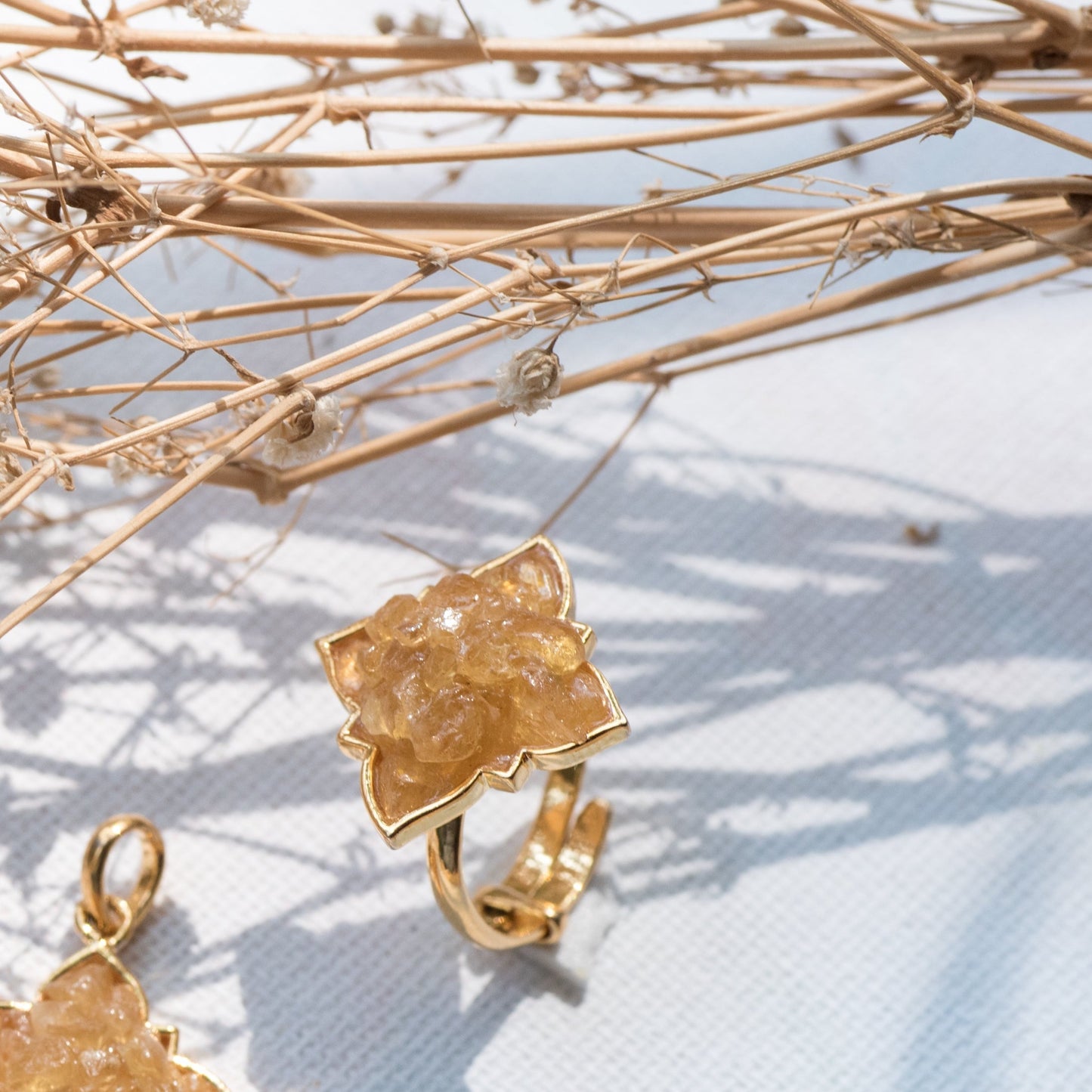 Designer Yellow Sapphire Ring2