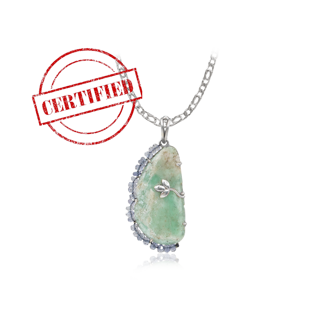 Exclusive Natural Emerald Unique Gemstone Pendant4