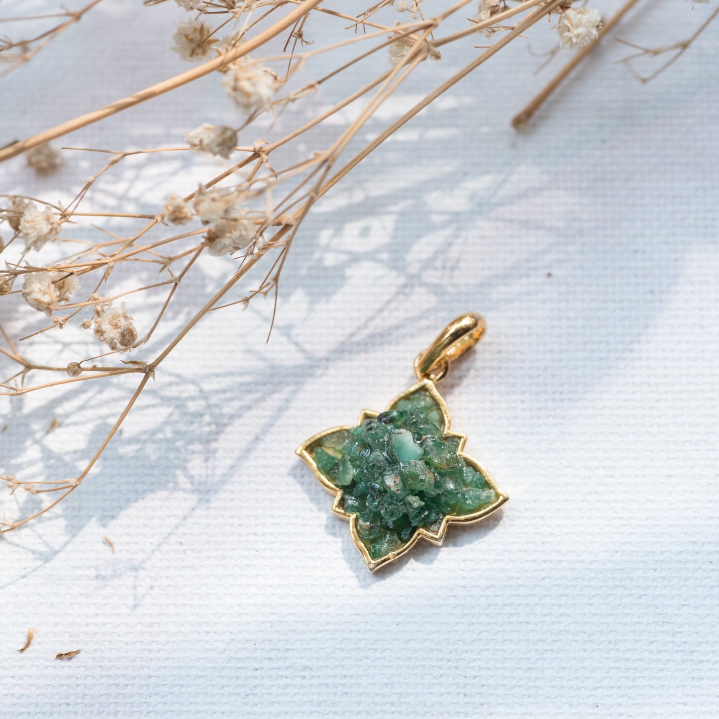 Natural Emerald Gemstone Pendant1