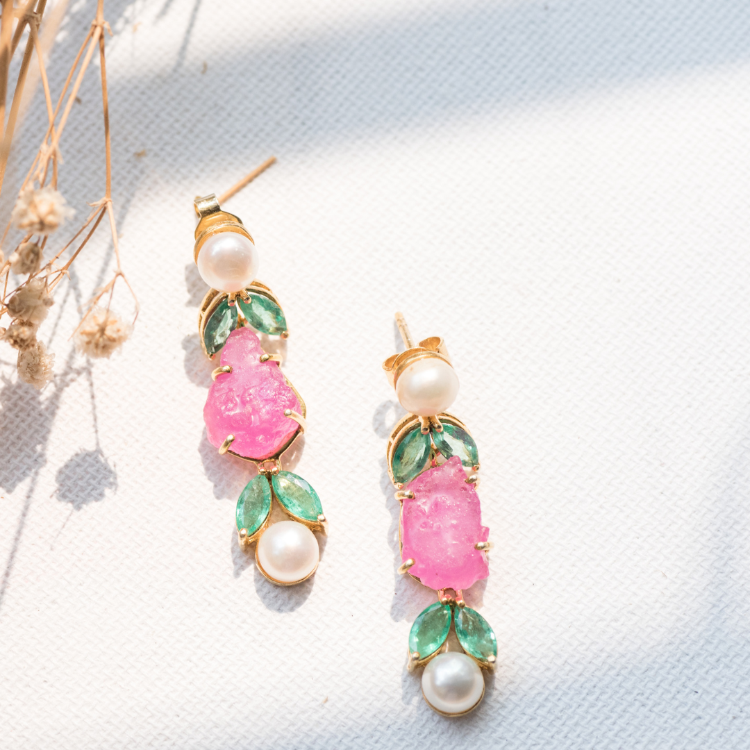 Classic EMERALD and RUBY hanging earrings