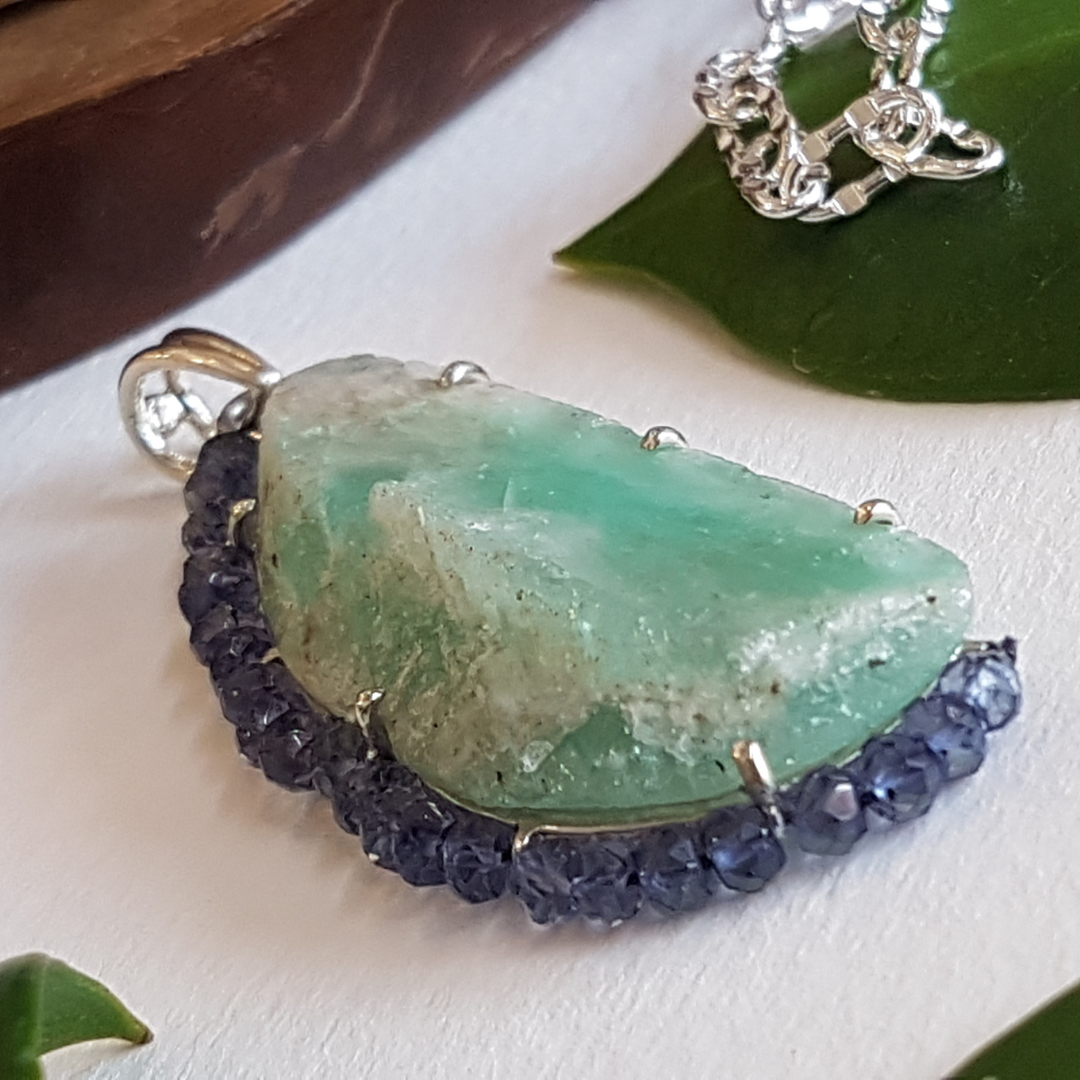 Exclusive Natural Emerald Unique Gemstone Pendant