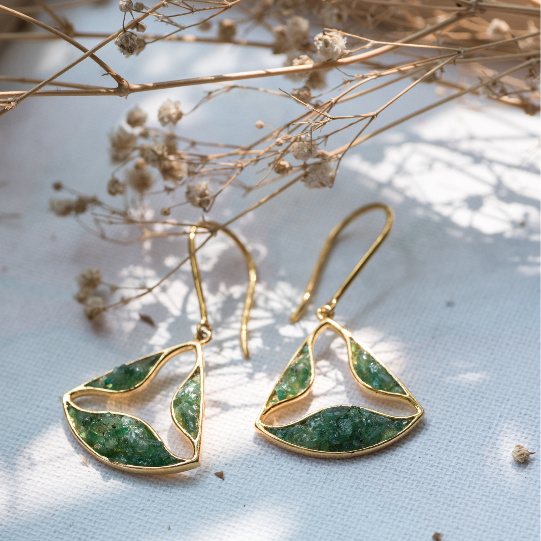 Unique Natural Emerald Earrings - Trikon