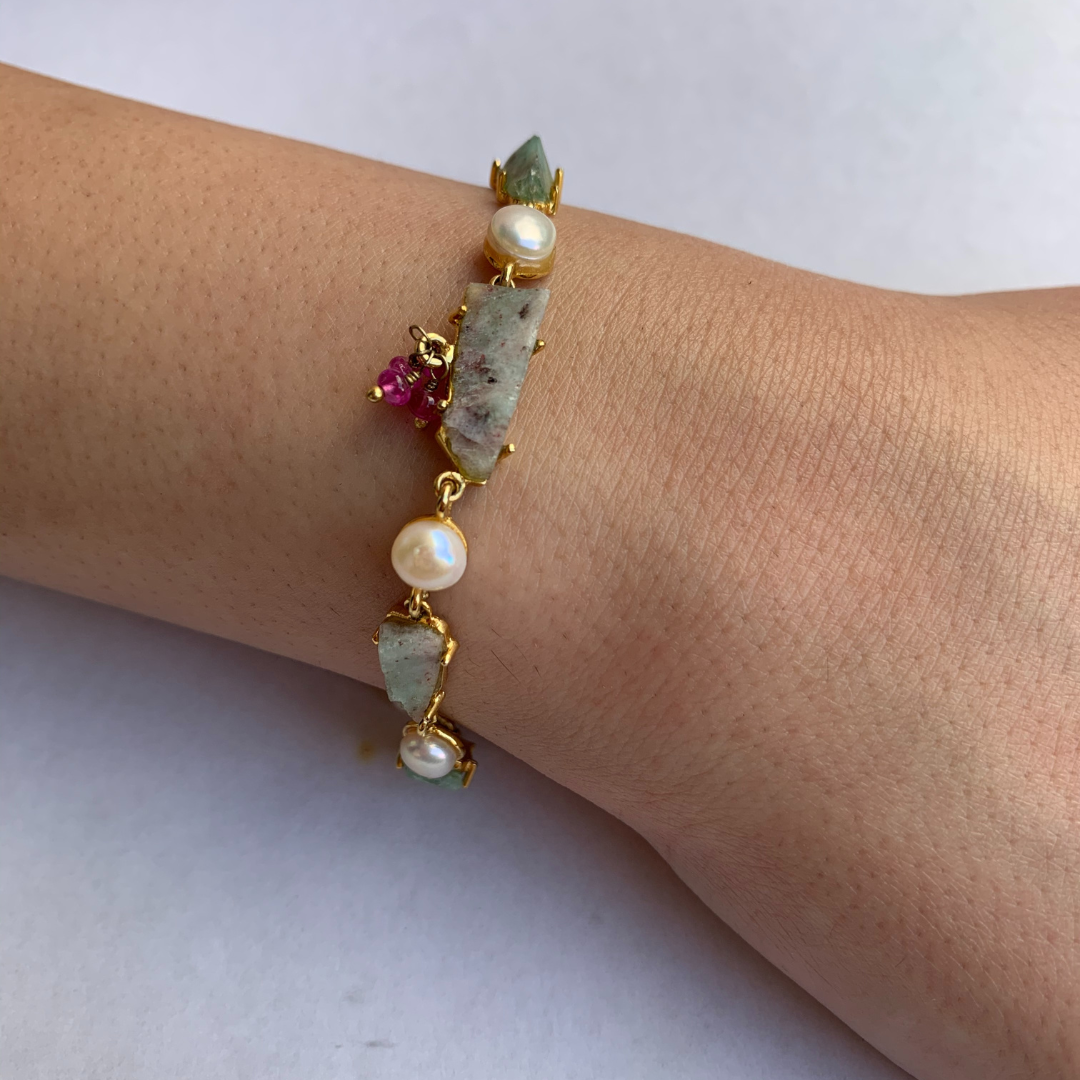 Natural Emerald Pearl Bracelet- Panna Moti Bracelet