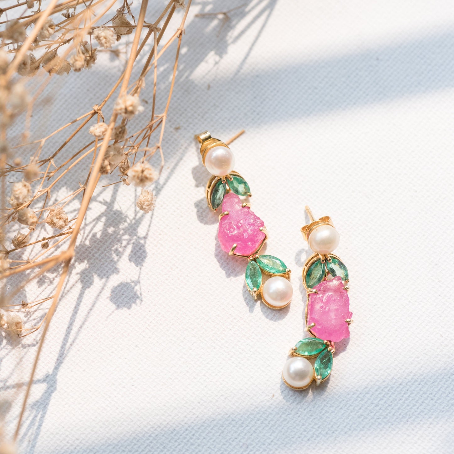 Classic EMERALD and RUBY hanging earrings