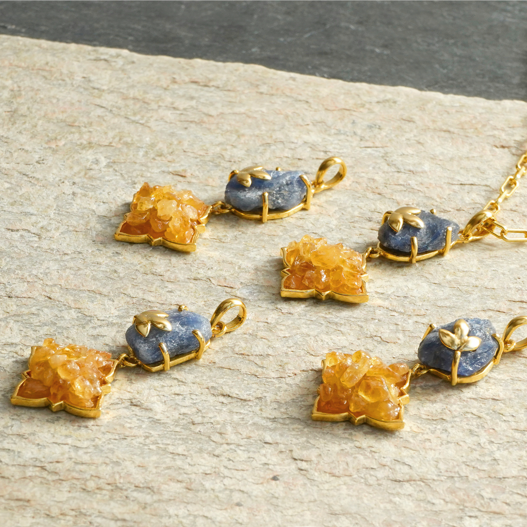 Natural Dual Blue Sapphire and Yellow Sapphire Pendant- Neeli-Peeli Pendant1
