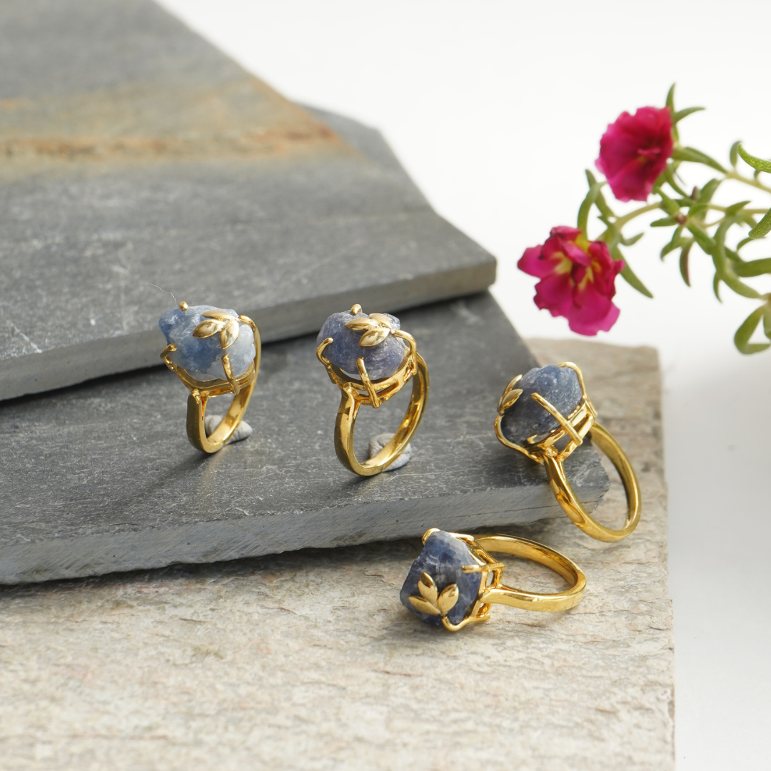 Neeli Natural Blue Sapphire Ring1